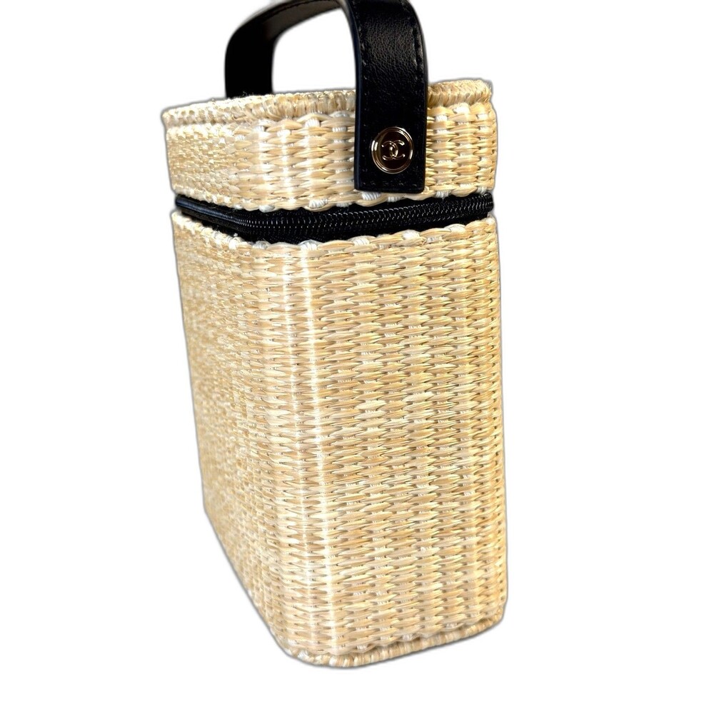 CHANEL Les Beiges Wicker Vanity CASE ONLY Limited Edition Summer Essentials NWB - Picture 9 of 10